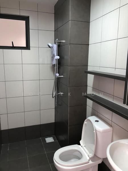 Kondominium untuk Dijual di Casa Green - Foo Sek Mou - Bathroom - PropertyGuru.com.my