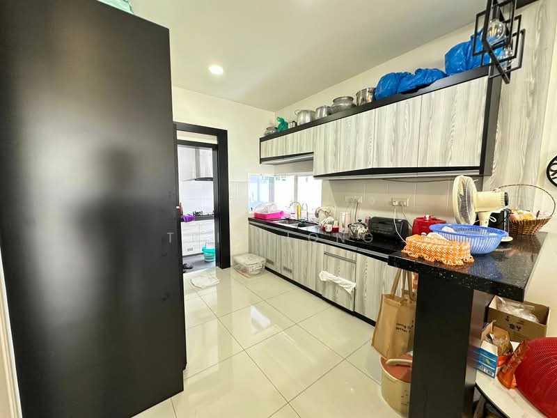 Rumah Berkembar untuk Dijual di Rawang (Selangor) - Tris Jong - Kitchen - PropertyGuru.com.my