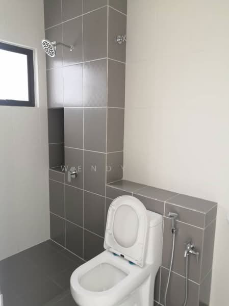 2-storey Terraced House for Sale in Shah Alam (Selangor) - Wendy Si - Bathroom - PropertyGuru.com.my