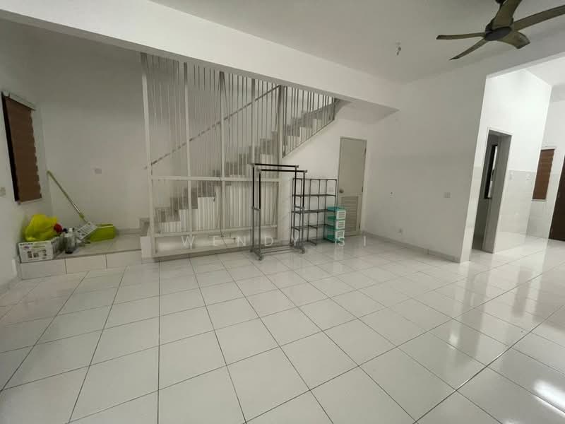 2-storey Terraced House for Sale in Shah Alam (Selangor) - Wendy Si - Living Room - PropertyGuru.com.my