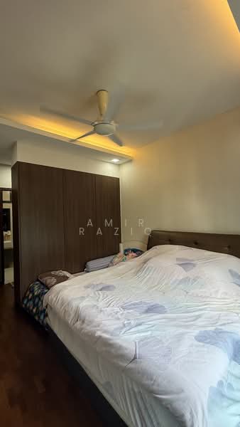 Servis Apartment untuk Dijual di Crescent Bay Suites (Teluk Bayu) - Amir Raziq - Bedroom - PropertyGuru.com.my