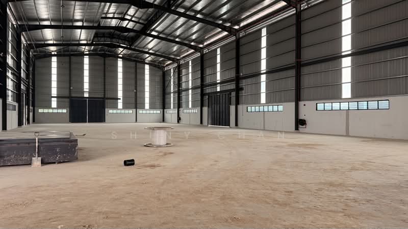 Detached Factory for Sale in Puncak Alam (Selangor) - Shiny Chan - Interior - PropertyGuru.com.my