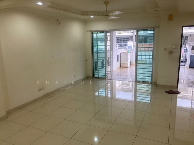 Terraced House for Sale in Taman Aman Permai (Bangi) - Khairul Zainal - Living Room - PropertyGuru.com.my