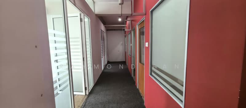 Office for Sale in Petaling Jaya (Selangor) - Raymond Tan - Corridor - PropertyGuru.com.my