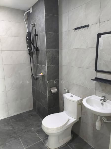 Condominium for Rent at Residensi Bintang - Wan Hung Liew - Bathroom - PropertyGuru.com.my