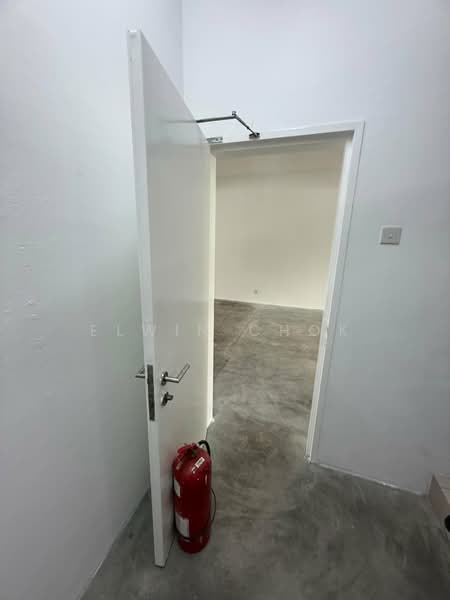 Kedai / Pejabat untuk Disewa di Setia Utama (Setia Alam) - Elwin Chok - Interior - PropertyGuru.com.my