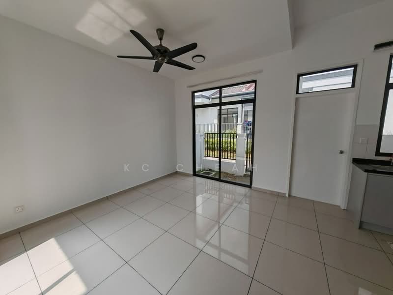 2-storey Terraced House for Rent in Eco Grandeur (Puncak Alam) - KC Cheah - Living Room - PropertyGuru.com.my