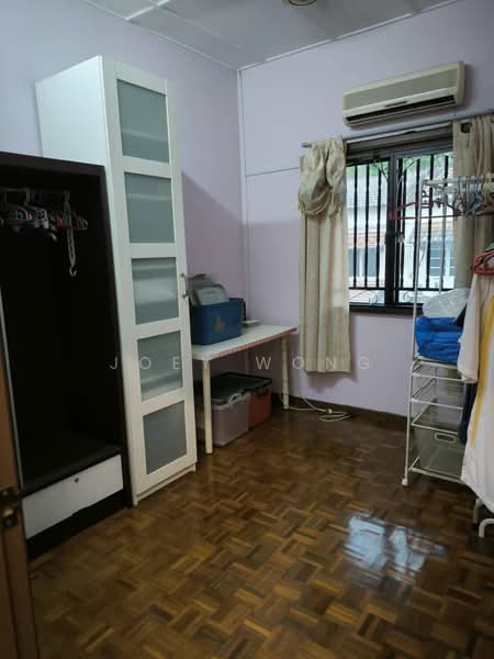 Rumah Teres 2 Tingkat untuk Disewa di Taman Wawasan (Puchong) - Joey Wong - Bedroom - PropertyGuru.com.my