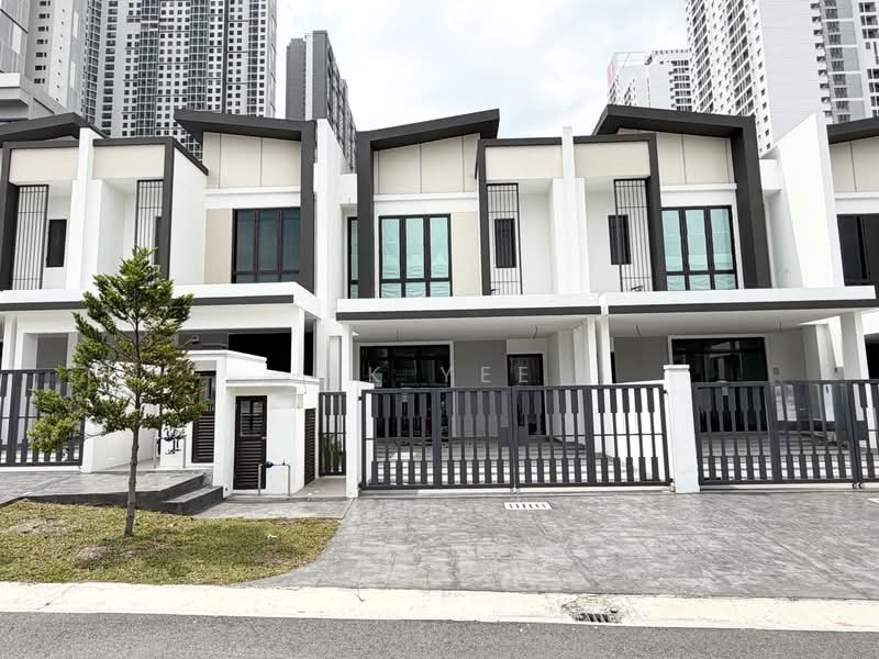 Rumah Teres untuk Disewa di Legasi 4 (Puchong) - CK Yee - Exterior - PropertyGuru.com.my