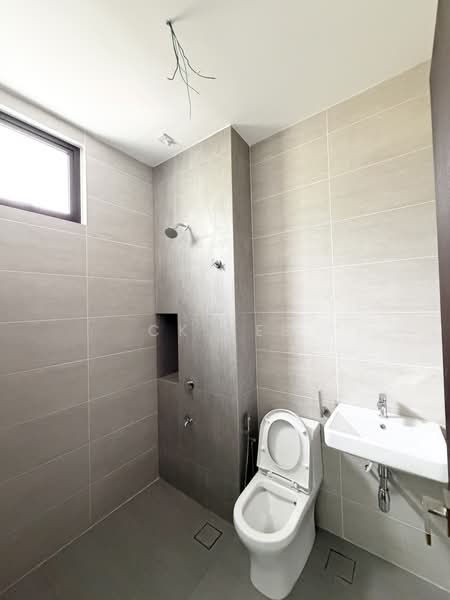 Rumah Teres untuk Disewa di Bandar Kinrara Seksyen 1 (Bandar Kinrara) - CK Yee - Bathroom - PropertyGuru.com.my