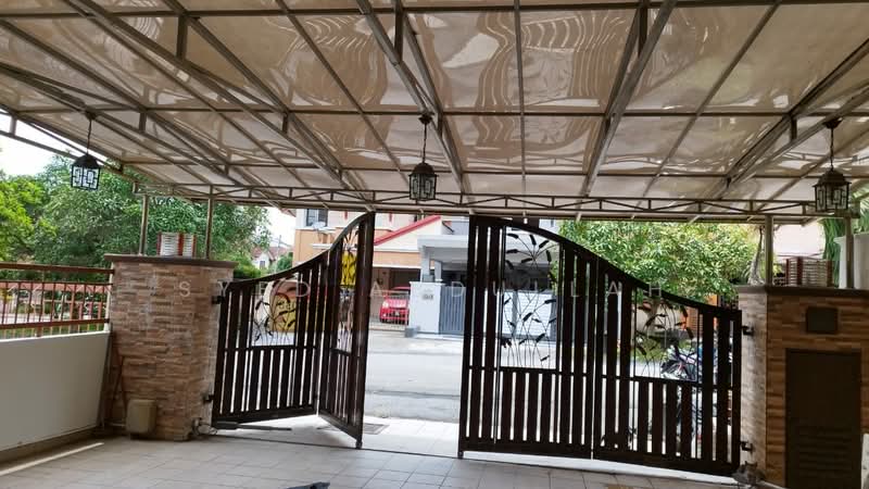 2-storey Terraced House for Sale in Bandar Puncak Alam (Puncak Alam) - Syed Abdullah - Exterior - PropertyGuru.com.my