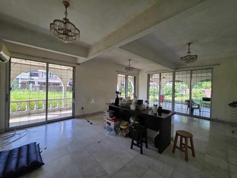 Rumah Teres 2 Tingkat untuk Dijual di SS3 (Petaling Jaya) - Sa'a Nordin - Living Room - PropertyGuru.com.my