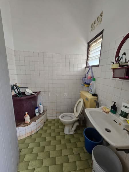 Rumah Teres 2 Tingkat untuk Dijual di Kepong (Kuala Lumpur) - Kiing TW - Bathroom - PropertyGuru.com.my