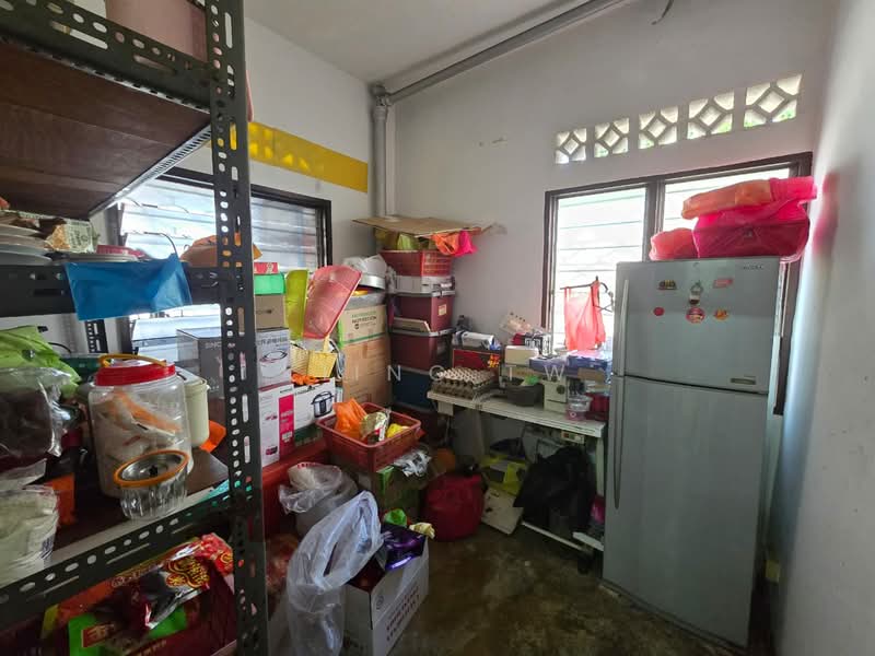 Rumah Teres 2 Tingkat untuk Dijual di Kepong (Kuala Lumpur) - Kiing TW - Kitchen - PropertyGuru.com.my