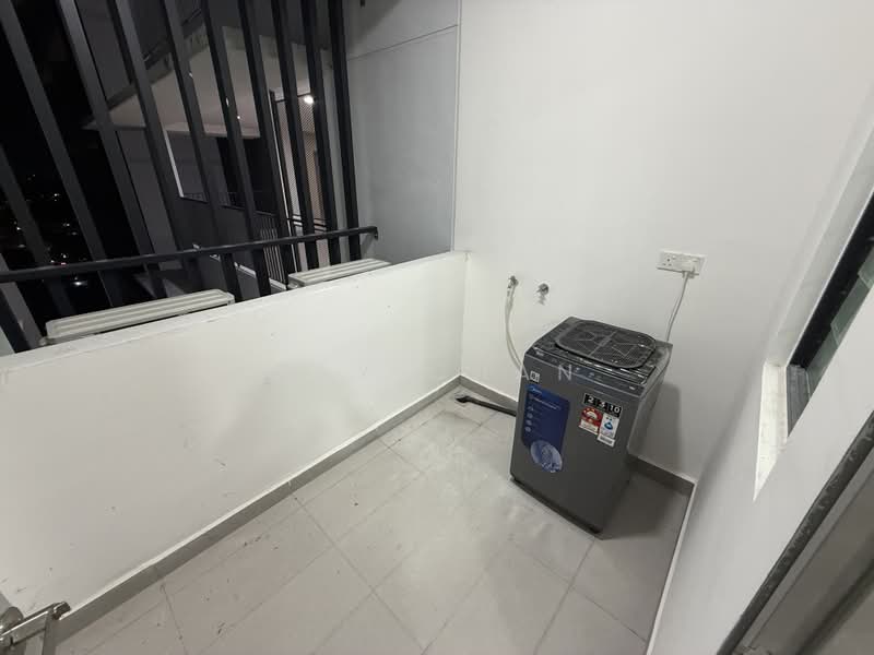 Kondominium untuk Disewa di Aster Residence - Ray Chan - Balcony - PropertyGuru.com.my