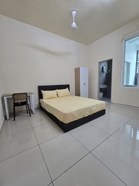 Rumah Teres 2 Tingkat untuk Disewa di Bandar Sri Sendayan (Negeri Sembilan) - Lauran Chuah - Bedroom - PropertyGuru.com.my