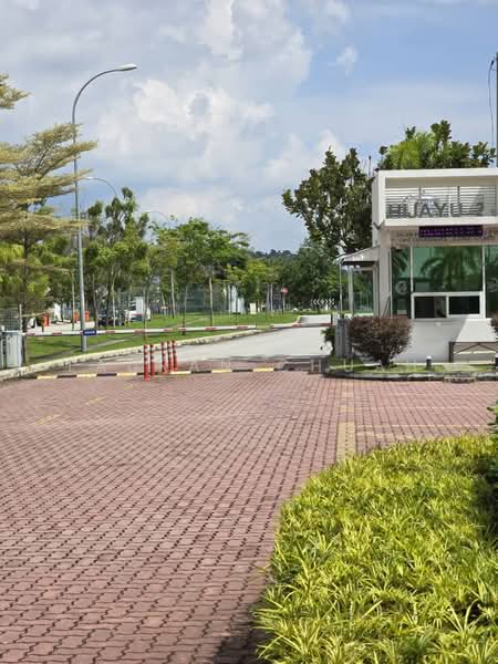 Rumah Teres 2 Tingkat untuk Disewa di Bandar Sri Sendayan (Negeri Sembilan) - Lauran Chuah - Exterior - PropertyGuru.com.my