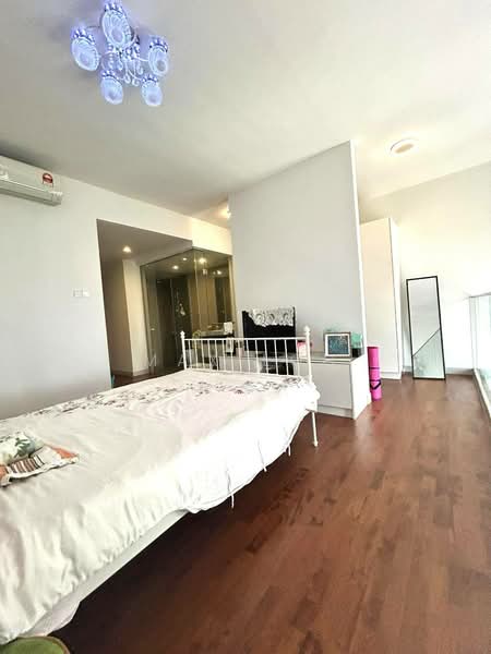 Condominium for Sale at Bora Residences - Max Loh - Bedroom - PropertyGuru.com.my