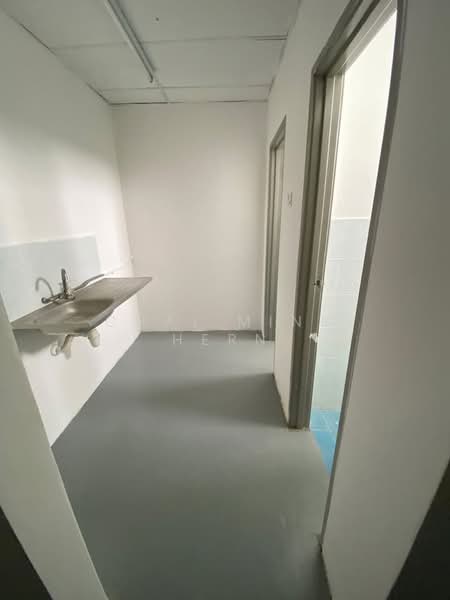 Shop / Office for Rent in Taman Bukit Kepayang (Bukit Kepayang) - Chai Ming Hern - Interior - PropertyGuru.com.my