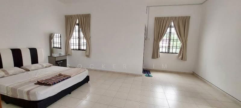 Rumah Teres 3 Tingkat untuk Dijual di Johor Bahru (Johor) - Rocker Lim - Bedroom - PropertyGuru.com.my