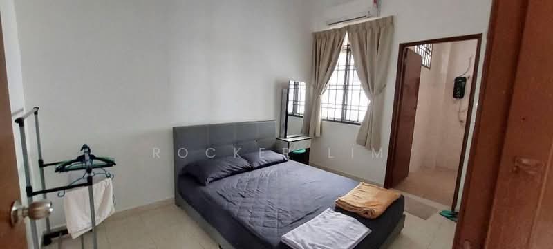 Rumah Teres 3 Tingkat untuk Dijual di Johor Bahru (Johor) - Rocker Lim - Bedroom - PropertyGuru.com.my