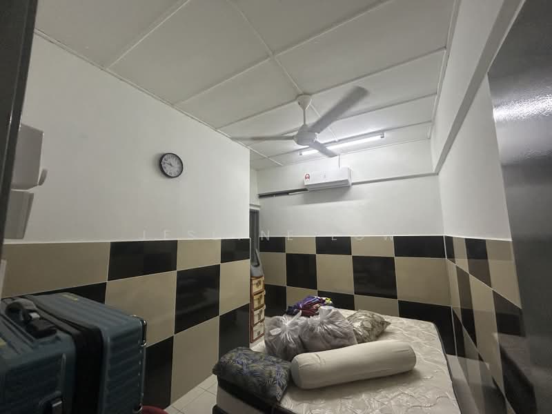 Rumah Flat untuk Dijual di Taman Usahawan Kepong - Jeslyne Low - Interior - PropertyGuru.com.my