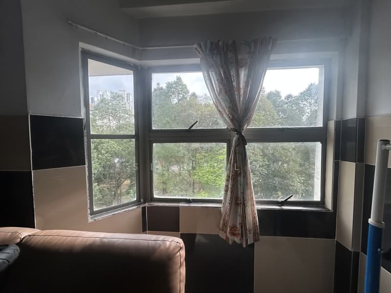 Rumah Flat untuk Dijual di Taman Usahawan Kepong - Jeslyne Low - View - PropertyGuru.com.my