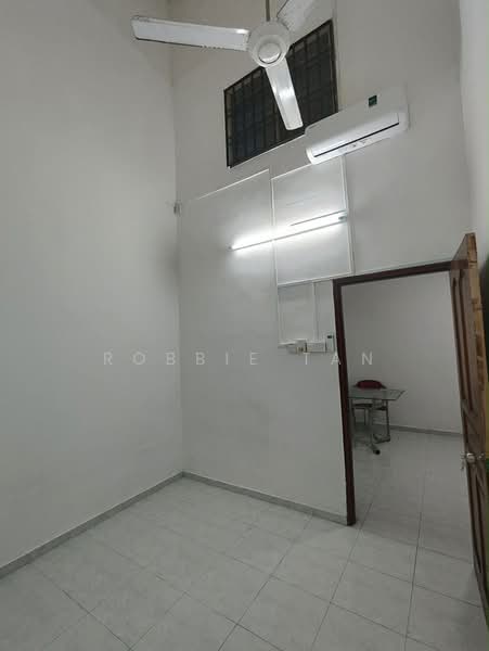 Rumah Teres 1 Tingkat untuk Disewa di Bukit Indah (Iskandar Puteri (Nusajaya)) - Robbie Tan - Interior - PropertyGuru.com.my
