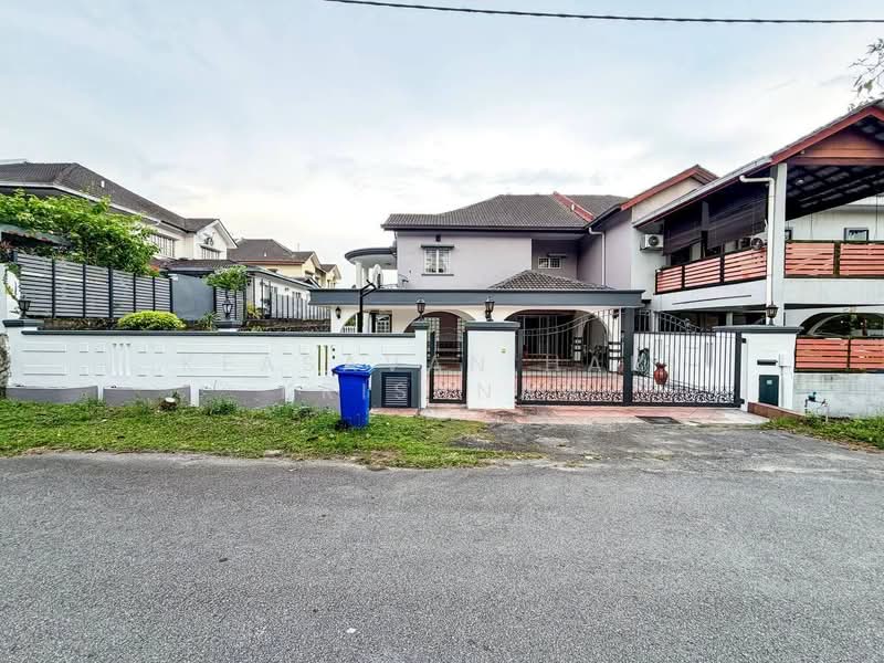 Rumah Berkembar untuk Dijual di Seksyen 9 (Shah Alam) - Keasavan Hari Krishnan - Exterior - PropertyGuru.com.my