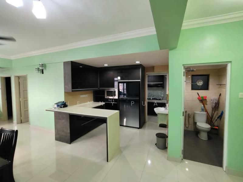 Apartment for Rent at Mutiara Serdang (Turf View) - Jenny Puah - Kitchen - PropertyGuru.com.my