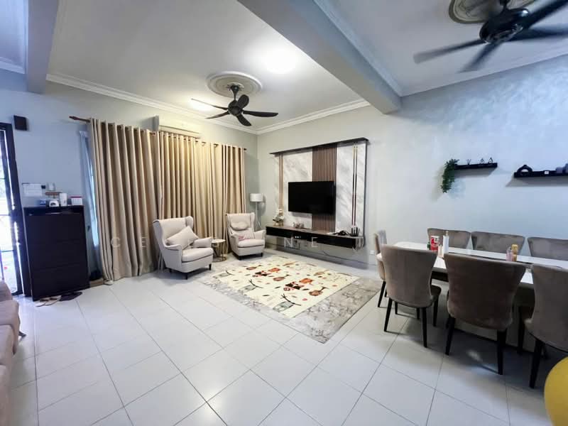 Rumah Teres 2 Tingkat untuk Dijual di Bandar Teknologi Kajang (Kajang) - Celestine Ting - Living Room - PropertyGuru.com.my