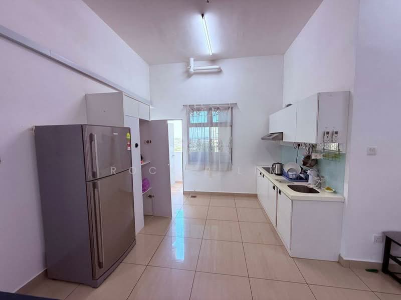 Service Residence for Sale at Manhattan - Rocker Lim - Kitchen - PropertyGuru.com.my