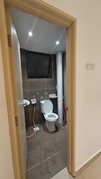 Service Residence for Rent at ARC @ Austin Hills - Amir Raziq - Bathroom - PropertyGuru.com.my