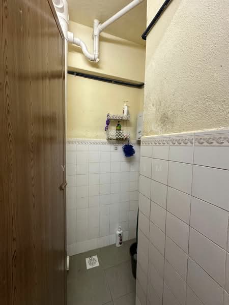 Apartment for Sale at Majestic Height - Yang Lim - Bathroom - PropertyGuru.com.my