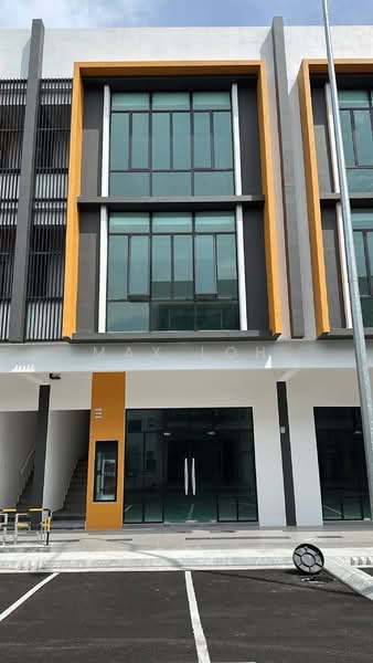 Shop for Rent in Permas Jaya (Johor Bahru) - Max Loh - Exterior - PropertyGuru.com.my