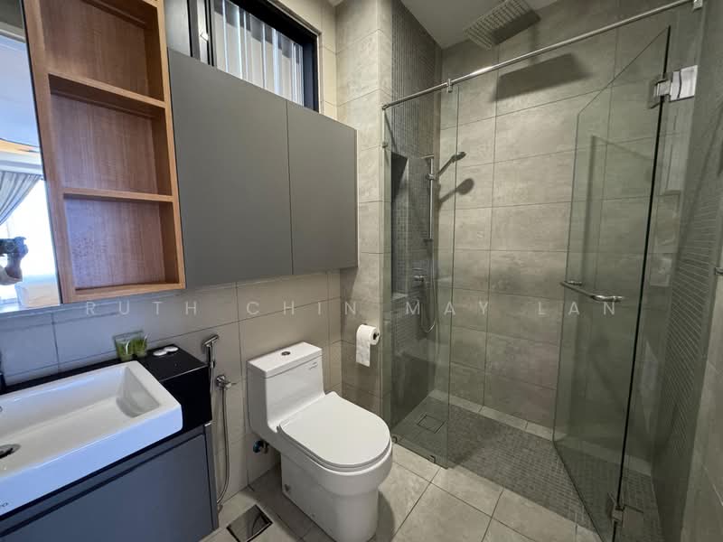 Service Residence for Sale at The Sentral Suites - Ruth Chin May Lan - Bathroom - PropertyGuru.com.my