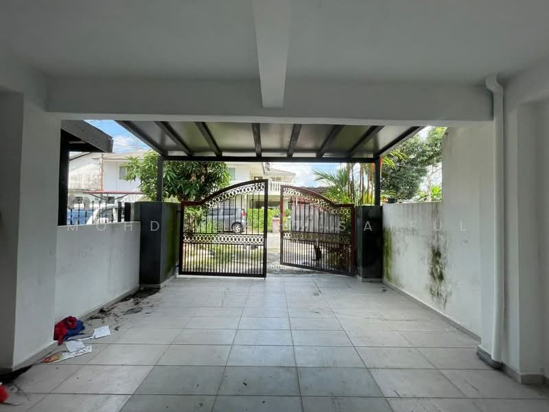 2.5-storey Terraced House for Sale in Sunway (Selangor) - Mohd Aizat Saiful Bahri - Exterior - PropertyGuru.com.my