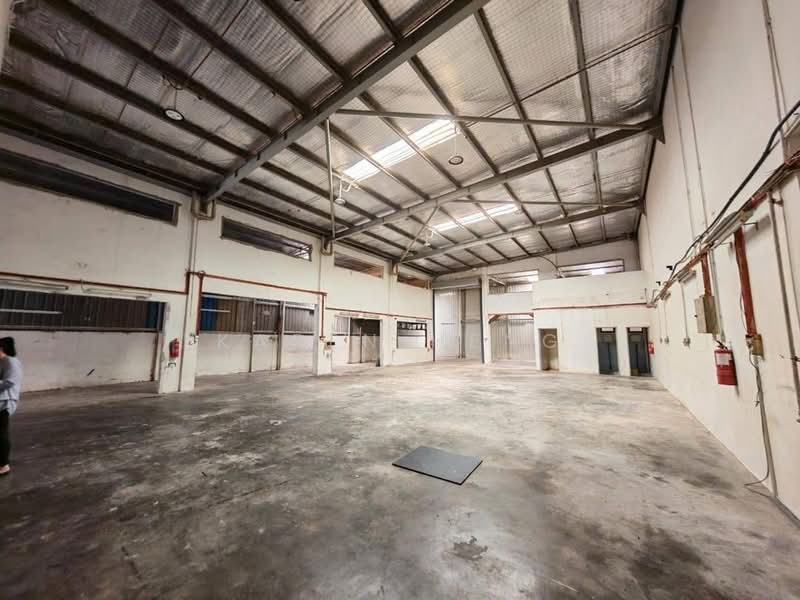 Kilang untuk Disewa di Taman Tan Sri Yaacob (Johor Bahru) - Karen Heng - PropertyGuru.com.my