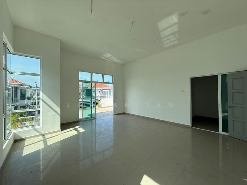 Semi-Detached House for Sale in Klebang (Melaka) - Jordan Tan - Master - PropertyGuru.com.my