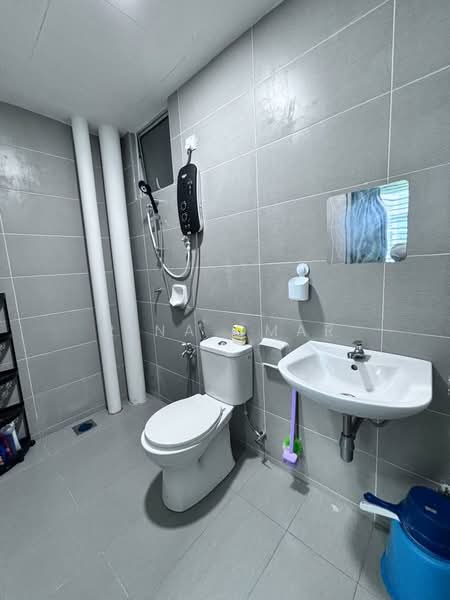 Apartment for Rent at Residensi Meru Raya (PR1MA @ Meru) - Rina Omar - Bathroom - PropertyGuru.com.my