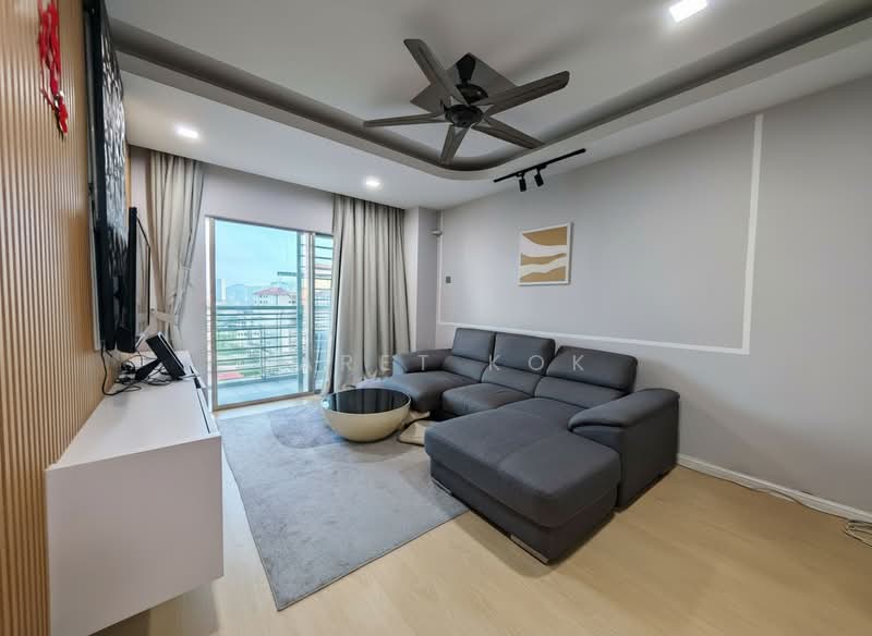 Kondominium untuk Disewa di Casa Idaman - jaret kok - Living Room - PropertyGuru.com.my