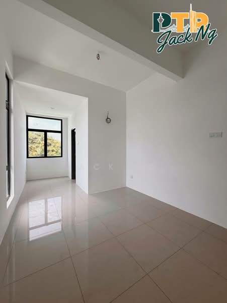 Rumah Teres 3 Tingkat untuk Dijual di Taman Tanjung Indah (Butterworth) - Jack Ng - Interior - PropertyGuru.com.my