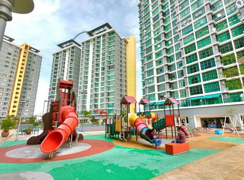 Service Residence for Sale at Vista Alam - Catherine Lum - Exterior - PropertyGuru.com.my