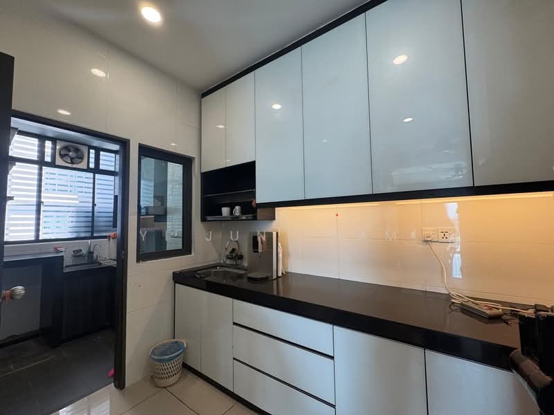 Condominium for Rent at The Henge - Yi Jun Cham - Kitchen - PropertyGuru.com.my