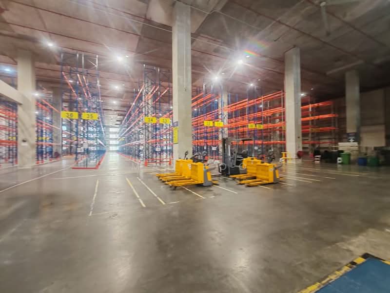 Warehouse for Rent in Shah Alam (Selangor) - May Loo - Interior - PropertyGuru.com.my