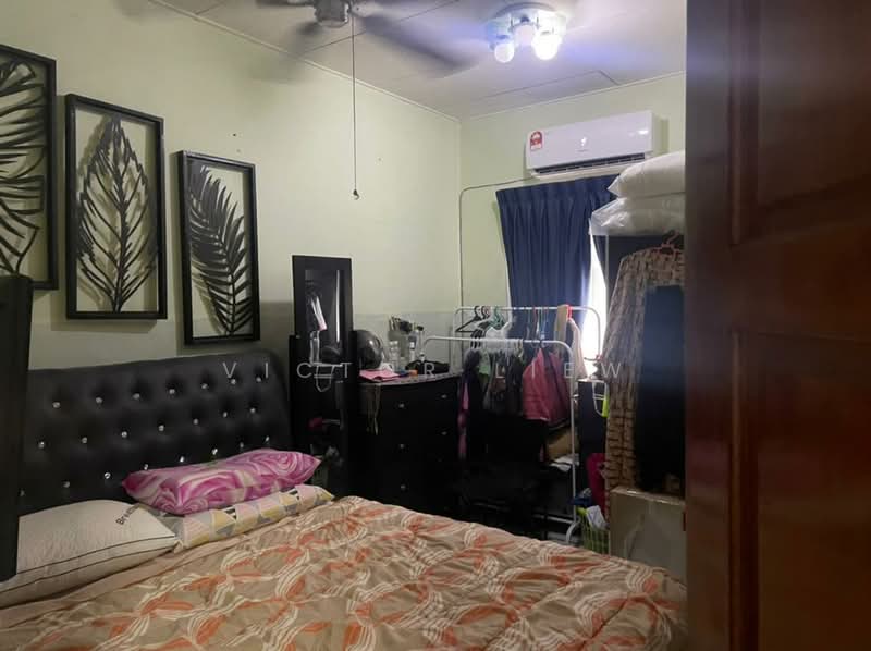 2-storey Terraced House for Sale in Seksyen 8 (Kota Damansara) - Victor Liew - Bedroom - PropertyGuru.com.my