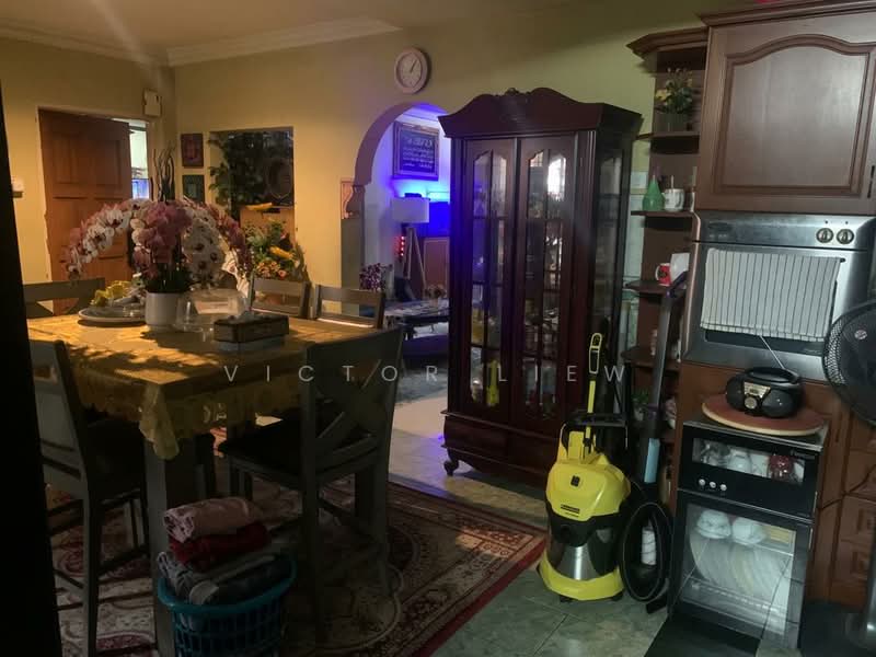 2-storey Terraced House for Sale in Seksyen 8 (Kota Damansara) - Victor Liew - Dining Room - PropertyGuru.com.my