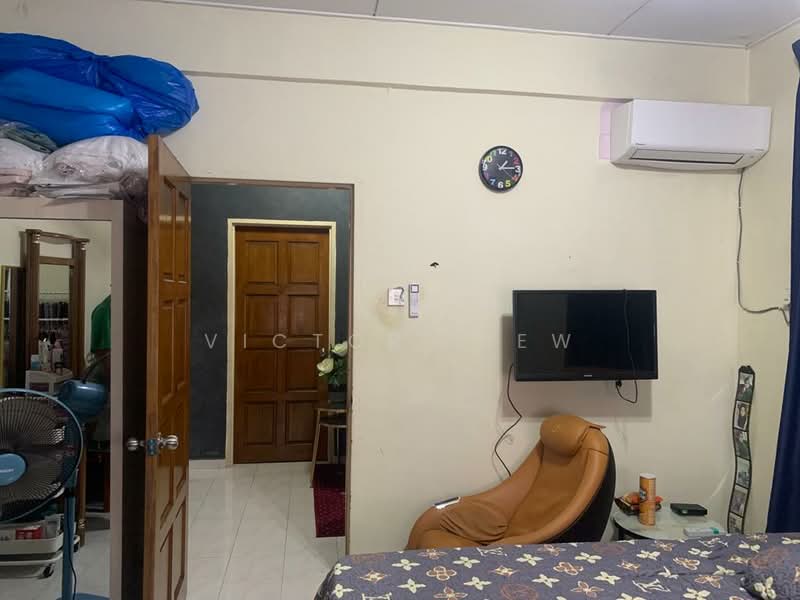 2-storey Terraced House for Sale in Seksyen 8 (Kota Damansara) - Victor Liew - Bedroom - PropertyGuru.com.my