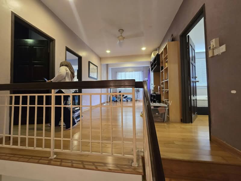 Rumah Teres 2 Tingkat untuk Dijual di Kota Damansara (Selangor) - Victor Liew - Corridor - PropertyGuru.com.my