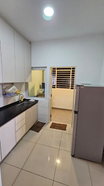 Condominium for Rent at The Holmes 1 - KINKI CHAN - Kitchen - PropertyGuru.com.my